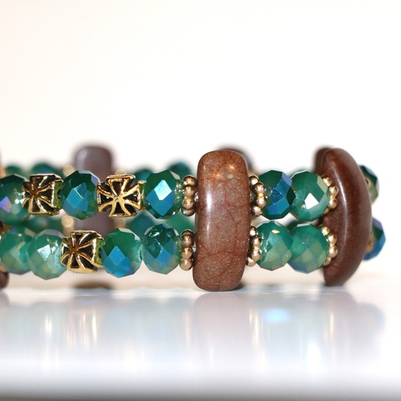 Crystal Howlite Bracelet: Good Luck & Calming - Picture 3 of 3